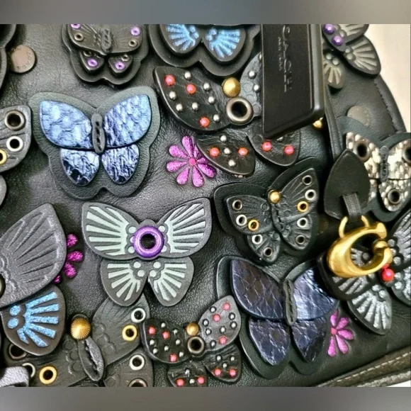 NEW! RARE Coach Dreamer with Butterfly 🦋 Applique Shoulder Bag Purses Designer - Picture 9 of 10